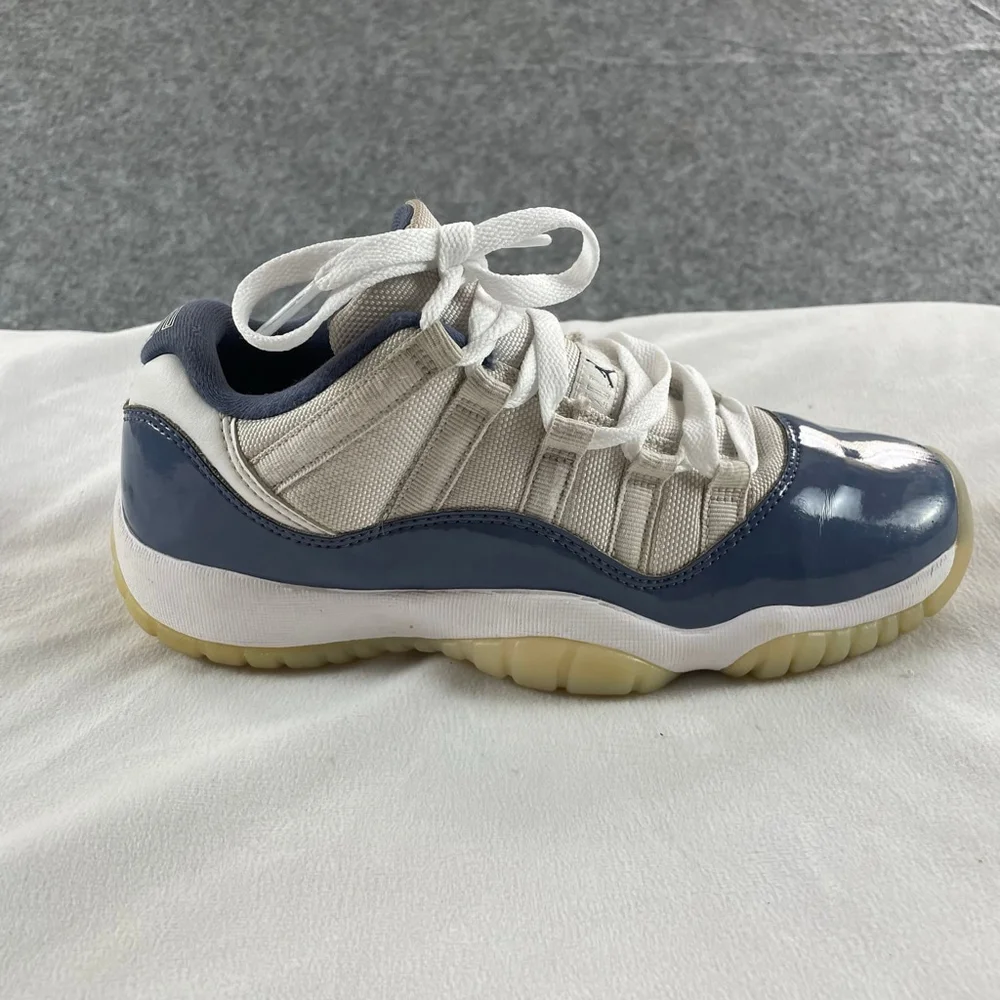 Jordan 11 Retro Low Diffused Blue GS 6Y Women 7.5 White Midnight Navy FV5121-104